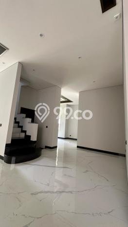 Dijual Rumah Mewah Megah Dengan View Eksklusif di Gading Serpong, Tangerang Dijual Rumah Mewah Megah Dengan View Eksklusif di Gading Serpong, Tangerang