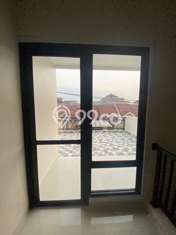Dijual Hunian Rumah Terawat 4 KT di Serpong Regency Melati Mas, Tangerang Selatan Dijual Hunian Rumah Terawat 4 KT di Serpong Regency Melati Mas, Tangerang Selatan