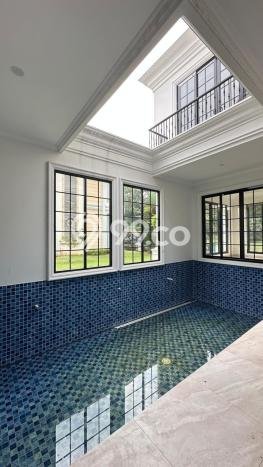 Rumah Elit LB 433m2 Siap Pakai Desain Elegan di BSD The Green, Tangerang Rumah Elit LB 433m2 Siap Pakai Desain Elegan di BSD The Green, Tangerang