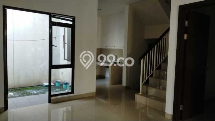 Dijual Hunian Rumah Terawat 3 Kamar di BSD City, Tangerang Dijual Hunian Rumah Terawat 3 Kamar di BSD City, Tangerang