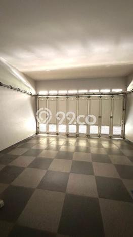 Dijual Rumah Mewah Megah Dengan View Eksklusif di Gading Serpong, Tangerang Dijual Rumah Mewah Megah Dengan View Eksklusif di Gading Serpong, Tangerang