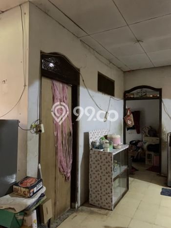 Rumah Strategis Minimalis Lb 190m2 di Ciputat, Tangerang Selatan Rumah Strategis Minimalis Lb 190m2 di Ciputat, Tangerang Selatan