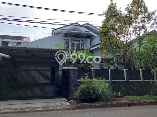 Hunian Mewah LB 200m2 Siap Pakai Desain Elegan di Bintaro, Tangerang Selatan Hunian Mewah LB 200m2 Siap Pakai Desain Elegan di Bintaro, Tangerang Selatan
