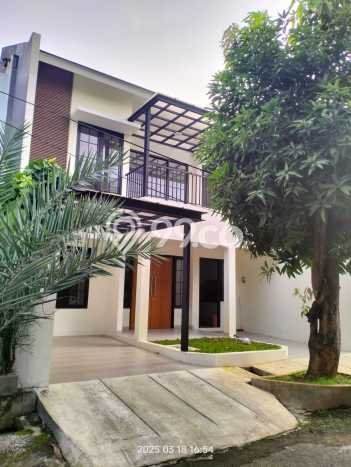 Rumah Luas Asri 3 KT Siap Huni di Graha Raya Bintaro Tangerang Selatan Rumah Luas Asri 3 KT Siap Huni di Graha Raya Bintaro Tangerang Selatan