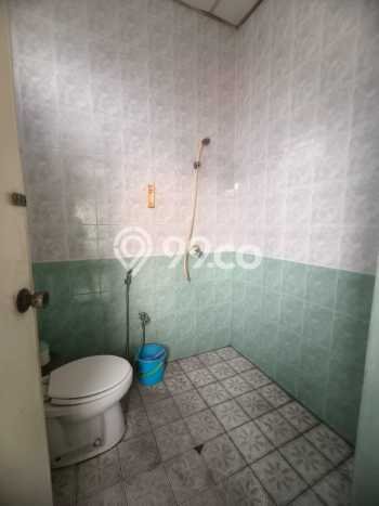 Unit Ruko Dijual di Bekasi LT 100m2 & LB 350m2 Unit Ruko Dijual di Bekasi LT 100m2 & LB 350m2