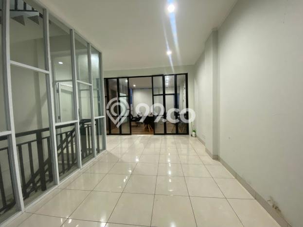 Ruko Dijual di Bekasi LT 80m2 & LB 239m2 Lokasi Terbaik! Ruko Dijual di Bekasi LT 80m2 & LB 239m2 Lokasi Terbaik!