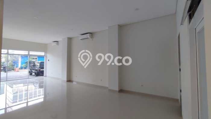 Ruko Strategis di Kranji, Luas 480m², Pusat Niaga Ruko Strategis di Kranji, Luas 480m², Pusat Niaga