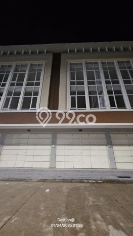 Ruko Bagus Dijual LB 124m2 Lokasi Strategis Semarang Area Cocok untuk Bisnis Ruko Bagus Dijual LB 124m2 Lokasi Strategis Semarang Area Cocok untuk Bisnis