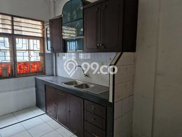 Ruko Lokasi Premium Kawasan Medan Timur, Luas 192m2m², Ready Operasi Ruko Lokasi Premium Kawasan Medan Timur, Luas 192m2m², Ready Operasi