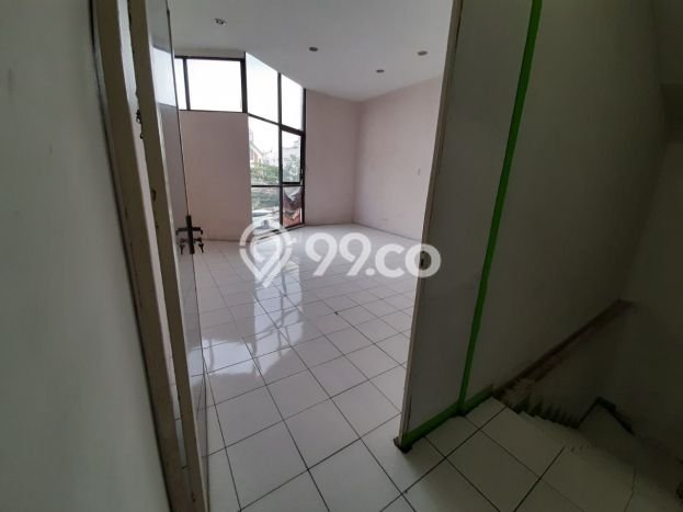 LOKASI POTENSIAL! Ruko For Rent Kawasan Medan Helvetia, Luas 225m2m², Ready Bisnis LOKASI POTENSIAL! Ruko For Rent Kawasan Medan Helvetia, Luas 225m2m², Ready Bisnis