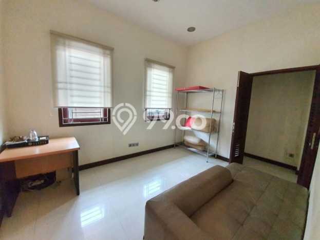 Sewa cepat hunian minimalis lokasi strategis 6 Kamar di Medan Polonia, Medan Sewa cepat hunian minimalis lokasi strategis 6 Kamar di Medan Polonia, Medan