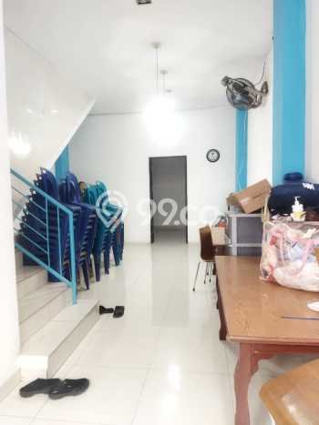 Area Ramai! Ruko Dijual di Medan Perjuangan untuk Bisnis Luas Bangunan 252m2 Area Ramai! Ruko Dijual di Medan Perjuangan untuk Bisnis Luas Bangunan 252m2