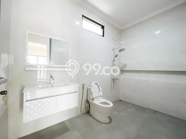 Dijual Rumah Luas Elegan Dengan View Eksklusif di Bekasi, Bekasi Dijual Rumah Luas Elegan Dengan View Eksklusif di Bekasi, Bekasi
