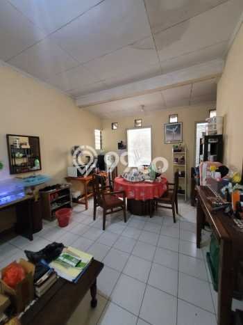 Rumah Minimalis 4 KT di BSD City Tangerang Rumah Minimalis 4 KT di BSD City Tangerang