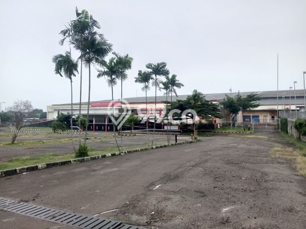 Dijual Komersial di Ciputat Tangerang Selatan LT 24000m2 / LB 8713m2 Dijual Komersial di Ciputat Tangerang Selatan LT 24000m2 / LB 8713m2