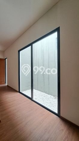 Hunian Elit LB 290m2 Siap Huni Desain Elegan di BSD City, Tangerang Hunian Elit LB 290m2 Siap Huni Desain Elegan di BSD City, Tangerang