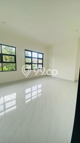 Ready to Use! Luxury House LT 204m2 Desain Modern di BSD City Ready to Use! Luxury House LT 204m2 Desain Modern di BSD City