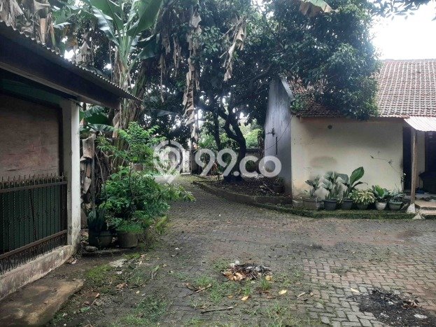 Rumah Eksklusif Dijual LT 800m2 di Serpong, Tangerang Selatan Rumah Eksklusif Dijual LT 800m2 di Serpong, Tangerang Selatan