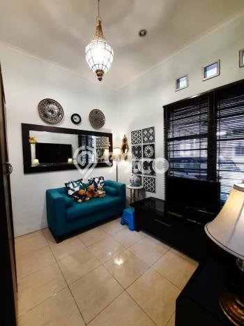 Jual Rumah Eksklusif 2 KT di Sektor 9-Bintaro, Tangerang Selatan Jual Rumah Eksklusif 2 KT di Sektor 9-Bintaro, Tangerang Selatan