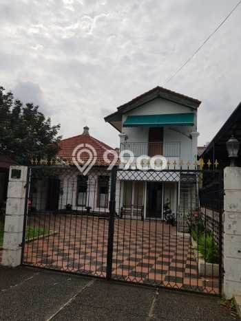 For Sale! Premium House LT 562m2 Desain Elegan di Pondok Indah For Sale! Premium House LT 562m2 Desain Elegan di Pondok Indah