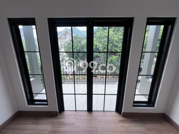 Rumah Elit LB 300m2 Siap Pakai Desain Elegan di BSD Puspita Loka, Tangerang Rumah Elit LB 300m2 Siap Pakai Desain Elegan di BSD Puspita Loka, Tangerang