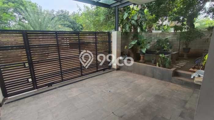 Jual Rumah Luas Megah Dengan View Eksklusif di BSD Nusaloka, Tangerang Jual Rumah Luas Megah Dengan View Eksklusif di BSD Nusaloka, Tangerang