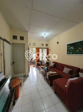 Rumah Minimalis 4 KT di BSD City Tangerang Rumah Minimalis 4 KT di BSD City Tangerang