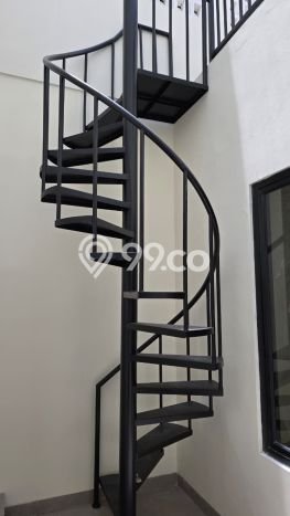 Rumah Luxury Modern Tanpa Renovasi di BSD City Tangerang Rumah Luxury Modern Tanpa Renovasi di BSD City Tangerang