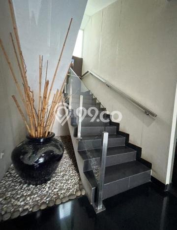 Komersial Dijual di Tangerang LT 300m2 & LB 468m2 Lokasi Terbaik! Komersial Dijual di Tangerang LT 300m2 & LB 468m2 Lokasi Terbaik!