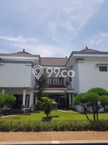 Rumah Luxury Modern Siap Huni di BSD Bukit Golf Tangerang Rumah Luxury Modern Siap Huni di BSD Bukit Golf Tangerang