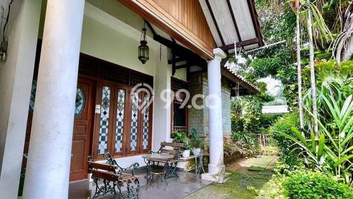 Siap Huni Rumah Mewah 9 Kamar di Cilandak Dekat ke Mana Pun Siap Huni Rumah Mewah 9 Kamar di Cilandak Dekat ke Mana Pun