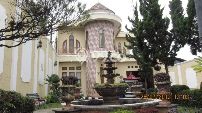 Rumah Minimalis di Kota Sukabumi, Sukabumi, Luas 890m² Bangunan 350m² Rumah Minimalis di Kota Sukabumi, Sukabumi, Luas 890m² Bangunan 350m²