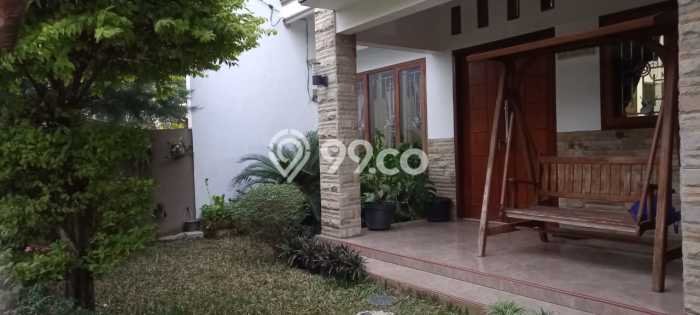 Rumah Mewah Dijual LT 200m2 di Pagedangan, Tangerang Rumah Mewah Dijual LT 200m2 di Pagedangan, Tangerang
