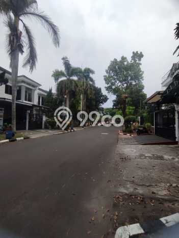 Hunian Mewah LB 300m2 Siap Huni Desain Elegan di BSD Puspita Loka, Tangerang Hunian Mewah LB 300m2 Siap Huni Desain Elegan di BSD Puspita Loka, Tangerang