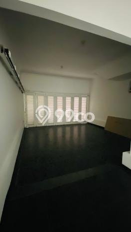 Rumah Luxury Modern Siap Huni di BSD City Tangerang Rumah Luxury Modern Siap Huni di BSD City Tangerang