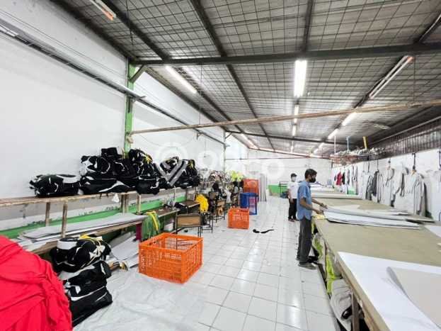 FOR SALE! Gudang di Gunung Sindur Bogor, LT 4745m2, LB 1800m2 FOR SALE! Gudang di Gunung Sindur Bogor, LT 4745m2, LB 1800m2