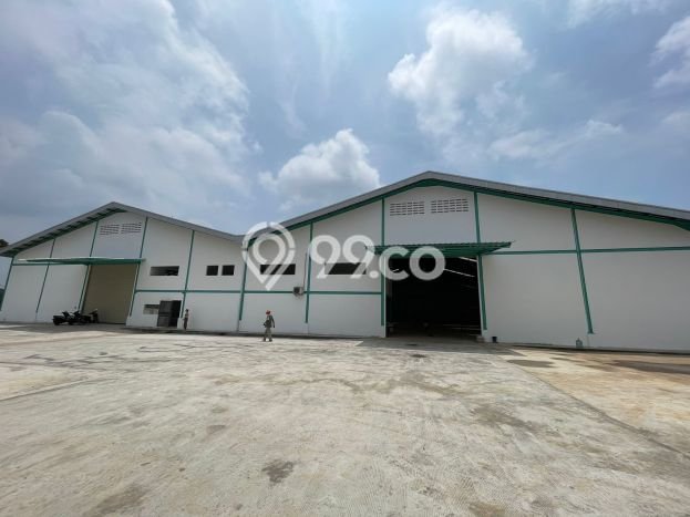 Gudang Siap Pakai Kawasan Parung, Luas 3000m2m², Kawasan Komersial Gudang Siap Pakai Kawasan Parung, Luas 3000m2m², Kawasan Komersial