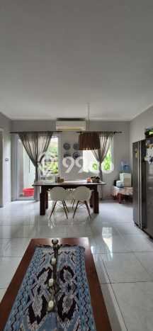 Rumah Elit Modern Siap Huni di BSD City Tangerang Rumah Elit Modern Siap Huni di BSD City Tangerang
