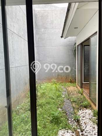Jual Rumah Luas Elegan Dengan View Cantik di BSD, Tangerang Jual Rumah Luas Elegan Dengan View Cantik di BSD, Tangerang