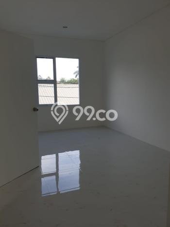 Dijual Rumah 3 Kamar Lokasi Ideal Bagus dan Strategis di Karawaci Dijual Rumah 3 Kamar Lokasi Ideal Bagus dan Strategis di Karawaci
