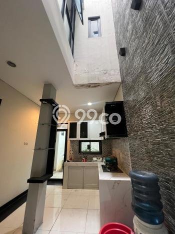 Siap Huni Rumah Mewah 4 Kamar di Karawaci Dekat ke Mana Pun Siap Huni Rumah Mewah 4 Kamar di Karawaci Dekat ke Mana Pun
