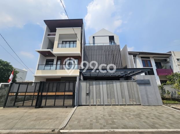 Dijual Rumah Luas Elegan Dengan View Eksklusif di Gading Serpong, Tangerang Dijual Rumah Luas Elegan Dengan View Eksklusif di Gading Serpong, Tangerang