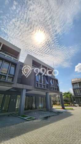 FOR RENT! Ruko di BSD City Cocok untuk Bisnis 190m2 FOR RENT! Ruko di BSD City Cocok untuk Bisnis 190m2