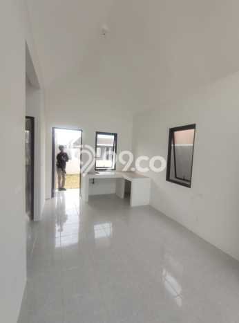 Dijual Rumah 2 Kamar Lokasi Strategis Nyaman dan Strategis di Tenjo Dijual Rumah 2 Kamar Lokasi Strategis Nyaman dan Strategis di Tenjo