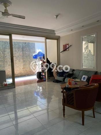 For Sale! Premium House LT 160m2 Desain Elegan di Duri Kepa For Sale! Premium House LT 160m2 Desain Elegan di Duri Kepa