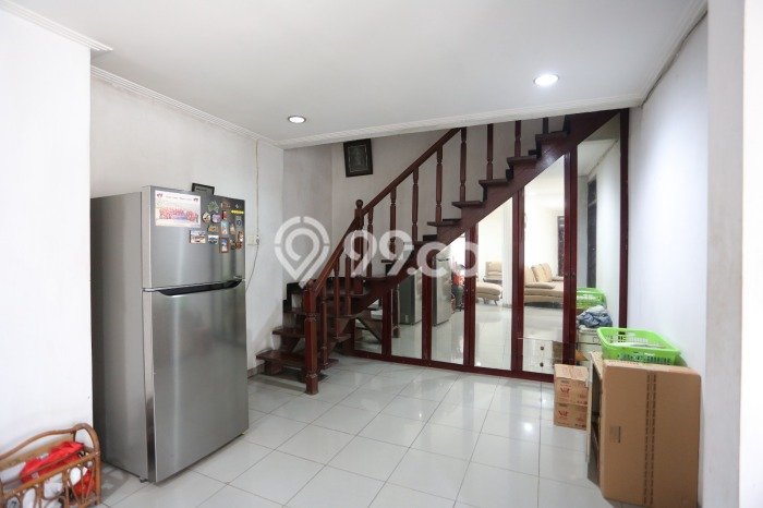 Ready to Use! Luxury House LT 254m2 Desain Modern di Tomang Ready to Use! Luxury House LT 254m2 Desain Modern di Tomang