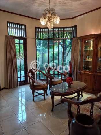Ready to Use! Premium House LT 330m2 Desain Modern di Kedoya Ready to Use! Premium House LT 330m2 Desain Modern di Kedoya