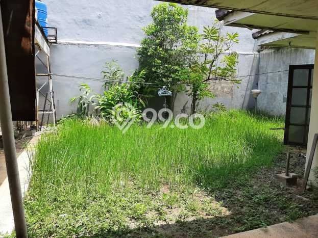 Dijual Rumah Luas Elegan Dengan View Eksklusif di Bintaro, Jakarta Selatan Dijual Rumah Luas Elegan Dengan View Eksklusif di Bintaro, Jakarta Selatan
