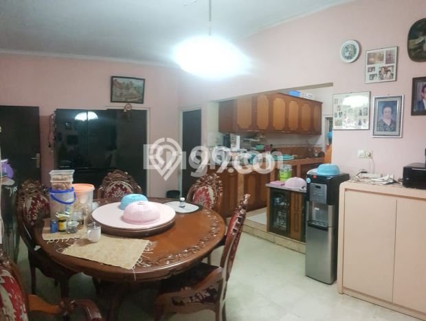 Dijual Rumah Premium dengan Fasilitas Sekitar Lengkap di Tebet, Jakarta Selatan Dijual Rumah Premium dengan Fasilitas Sekitar Lengkap di Tebet, Jakarta Selatan