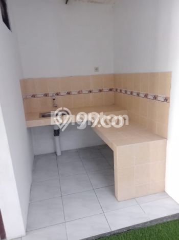 Jual Rumah Bagus Siap Huni LB 123m2 di Pedurungan, Semarang Jual Rumah Bagus Siap Huni LB 123m2 di Pedurungan, Semarang